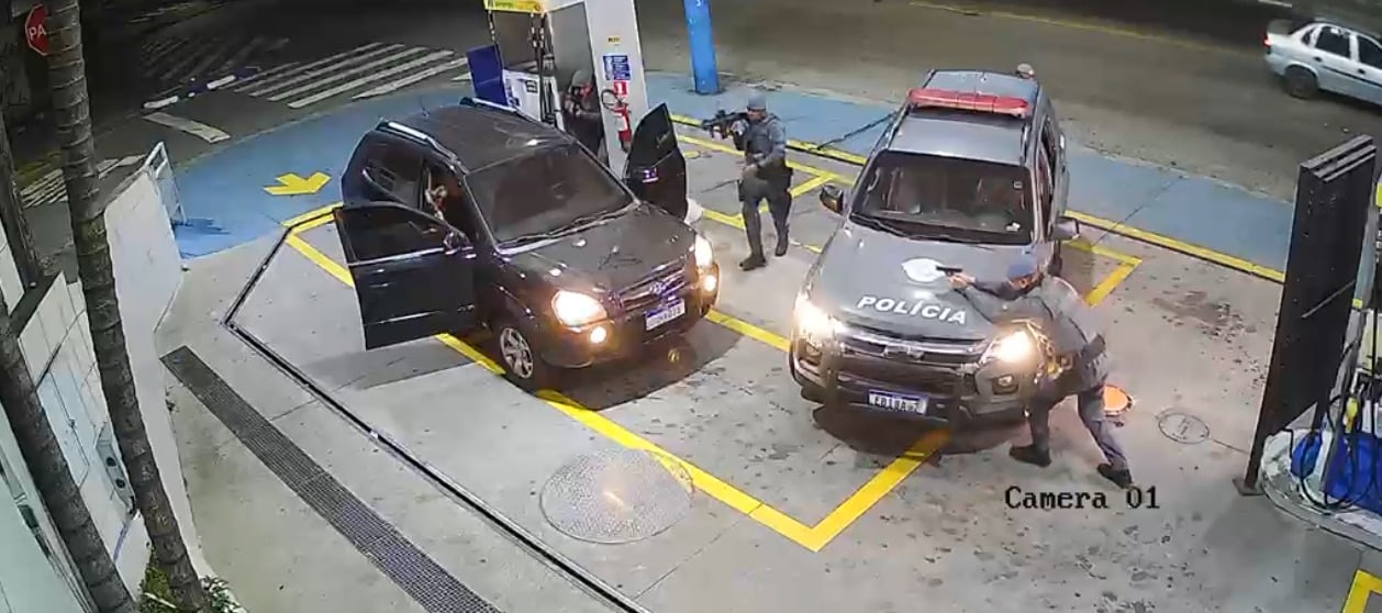 Polícia prende dupla e resgata homem mantido refém dentro de carro durante roubo em Guarulhos